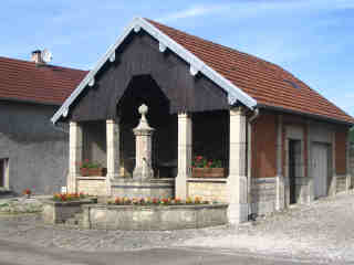 Fontaine d'Ovanches